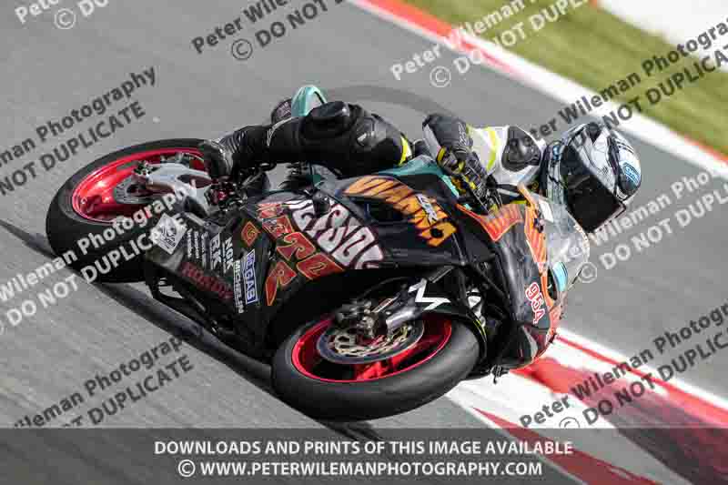 cadwell no limits trackday;cadwell park;cadwell park photographs;cadwell trackday photographs;enduro digital images;event digital images;eventdigitalimages;navarra;no limits trackdays;peter wileman photography;racing digital images;trackday digital images;trackday photos